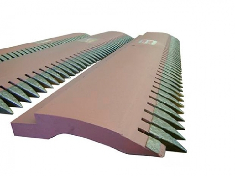 Various Combs with or without Metallization